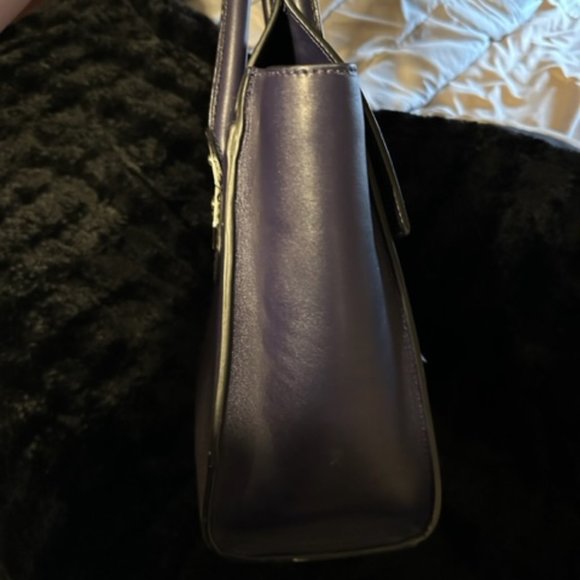 EUC Henri Bendel Large A-List Flap Satchel Gorgeous Purple/Blue - Picture 4 of 7